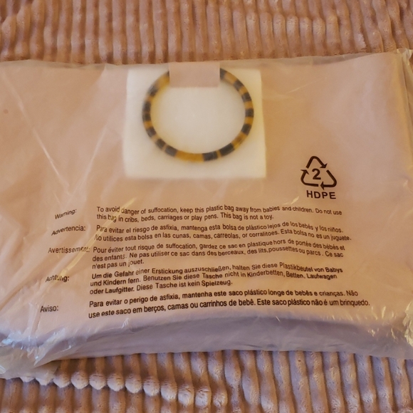 VINCE CAMUTO LARGE PINK TOTE,VINTAGE STYLE HANDLES - Picture 6 of 6